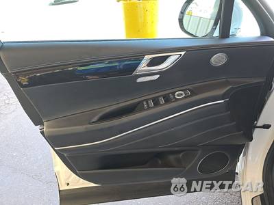 2025 Genesis GV80 2.5T - zdjęcie 9 z 30 - miniatura