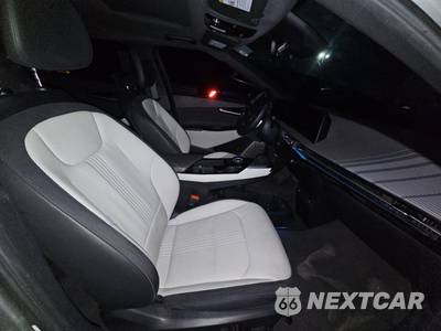 2023 Kia EV6 GT-Line - zdjęcie 8 z 27 - miniatura