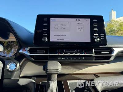 2023 Toyota Sienna LE 8-Passenger 120.5" WB - zdjęcie 25 z 39 - miniatura
