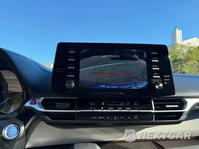 2023 Toyota Sienna LE 8-Passenger 120.5" WB - zdjęcie 26 z 39 - miniatura