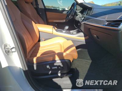 2022 BMW X7 Sports Activity Vehicle xDrive40i - zdjęcie 8 z 30 - miniatura