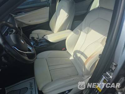2019 BMW 5 Series Sedan 530i xDrive - zdjęcie 13 z 21 - miniatura