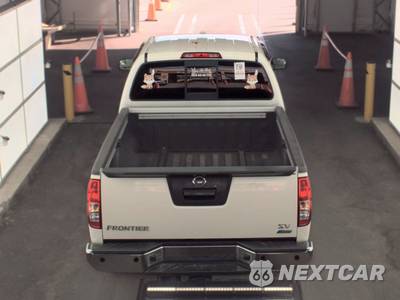 2018 Nissan Frontier SV Crew Cab Medium Bed - zdjęcie 6 z 26 - miniatura
