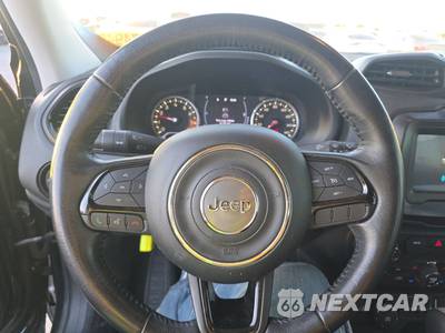 2018 Jeep Renegade Altitude Edition - zdjęcie 10 z 24 - miniatura