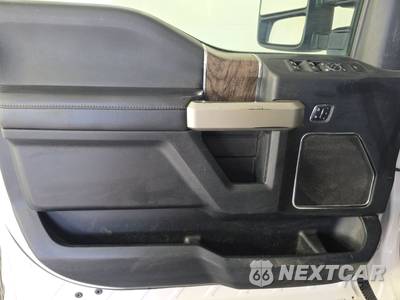 2018 Ford Super Duty F-350 Lariat Crew Cab Long Bed - zdjęcie 9 z 35 - miniatura