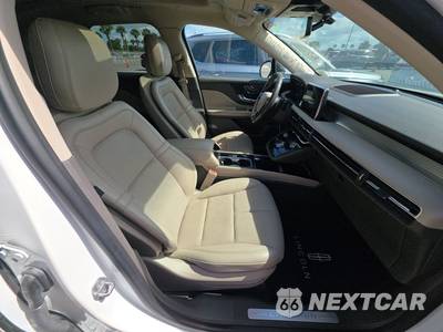 2020 Lincoln Corsair Standard - zdjęcie 8 z 24 - miniatura