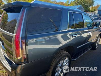 2019 Cadillac Escalade Luxury 1SB - zdjęcie 4 z 23 - miniatura