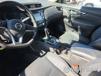 2017 Nissan Rogue SL - zdjęcie 11 z 27 - miniatura