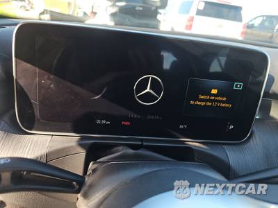 2022 Mercedes-Benz C 300 Sedan - zdjęcie 12 z 18 - miniatura