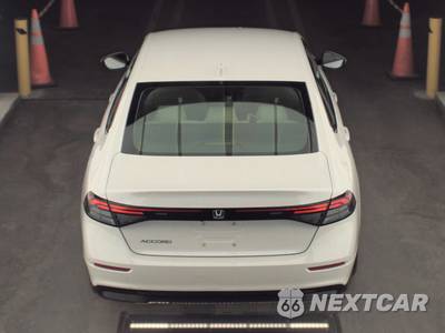 2025 Honda Accord Sedan LX - zdjęcie 5 z 37 - miniatura