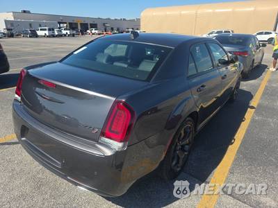 2023 Chrysler 300 300S - zdjęcie 4 z 20 - miniatura