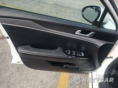 2025 Kia K5 LXS - zdjęcie 9 z 18 - miniatura