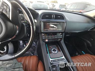 2018 Jaguar F-PACE Portfolio - zdjęcie 11 z 17 - miniatura