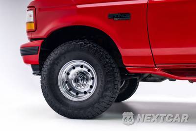 1996 Ford Bronco XLT - zdjęcie 23 z 50 - miniatura