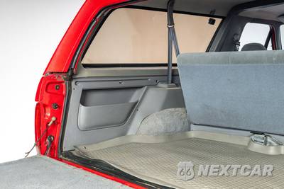 1996 Ford Bronco XLT - zdjęcie 16 z 50 - miniatura