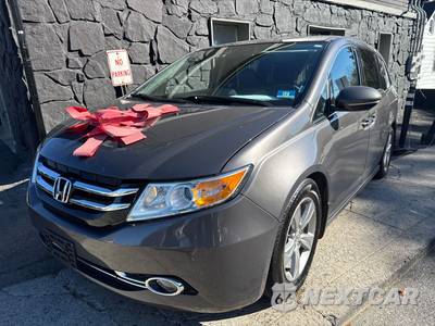 2016 Honda Odyssey Touring Elite 118.1" WB