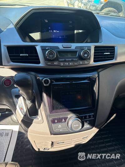 2016 Honda Odyssey Touring Elite 118.1" WB - zdjęcie 15 z 17 - miniatura