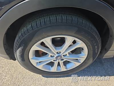 2019 Ford Escape SE - zdjęcie 8 z 22 - miniatura