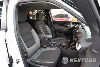 2023 Chevrolet Trailblazer LT 1LT - zdjęcie 35 z 48 - miniatura