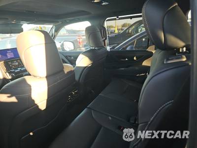2024 Lexus LX 600 Luxury - zdjęcie 13 z 26 - miniatura