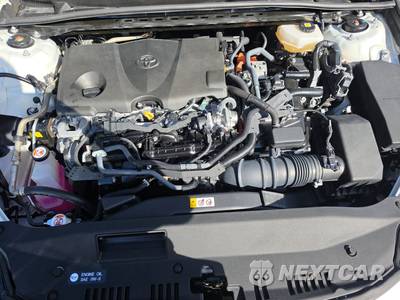 2025 Toyota Camry SE - zdjęcie 15 z 27 - miniatura