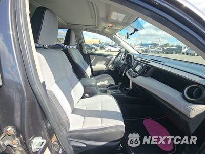 2016 Toyota RAV4 XLE - zdjęcie 8 z 27 - miniatura
