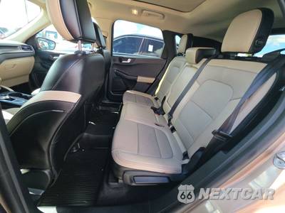 2020 Ford Escape Titanium - zdjęcie 13 z 25 - miniatura