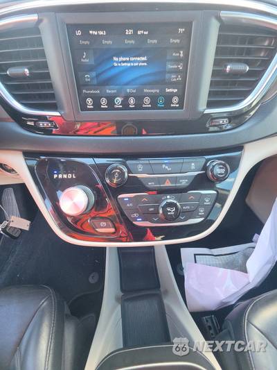 2019 Chrysler Pacifica Touring L 121.6" WB - zdjęcie 11 z 26 - miniatura