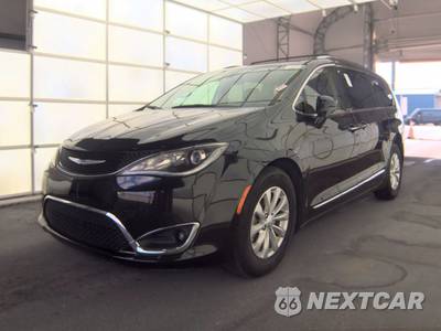 2019 Chrysler Pacifica Touring L 121.6" WB