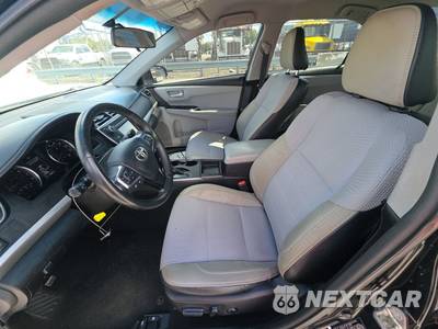 2017 Toyota Camry SE - zdjęcie 7 z 29 - miniatura
