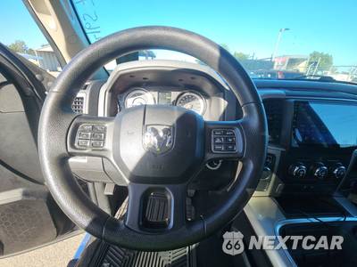 2016 Ram 1500 Big Horn Extended Cab Medium Bed - zdjęcie 10 z 60 - miniatura