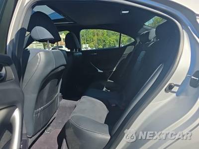 2012 Lexus IS 250 Sedan - zdjęcie 16 z 31 - miniatura