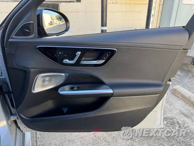 2025 Mercedes-Benz C 300 - zdjęcie 49 z 50 - miniatura