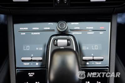 2023 Porsche Cayenne Coupe - zdjęcie 34 z 50 - miniatura