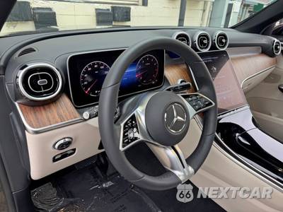 2024 Mercedes-Benz GLC 300 - zdjęcie 14 z 50 - miniatura