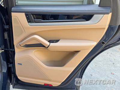2024 Porsche Cayenne - zdjęcie 48 z 50 - miniatura