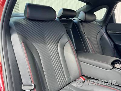 2023 Genesis G80 3.5T Sport - zdjęcie 35 z 48 - miniatura