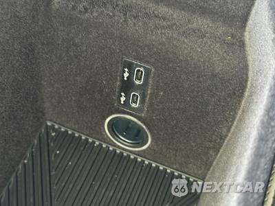 2024 BMW 7 Series 760i xDrive - zdjęcie 36 z 50 - miniatura