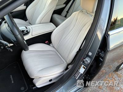 2017 Mercedes-Benz E 300 Sport 4MATIC Sedan - zdjęcie 13 z 36 - miniatura