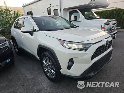 2021 Toyota RAV4 XLE Premium - zdjęcie 3 z 26 - miniatura