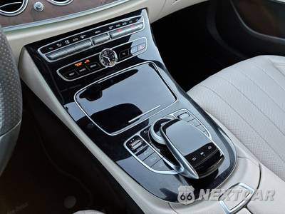 2017 Mercedes-Benz E 300 Sport 4MATIC Sedan - zdjęcie 27 z 36 - miniatura