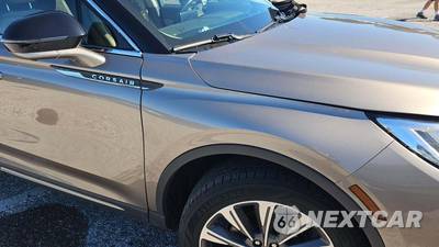 2020 Lincoln Corsair Reserve - zdjęcie 22 z 30 - miniatura