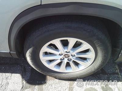 2025 Toyota Grand Highlander XLE - zdjęcie 22 z 32 - miniatura