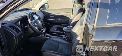 2025 Mitsubishi Outlander Sport 2.0 SE - zdjęcie 10 z 29 - miniatura