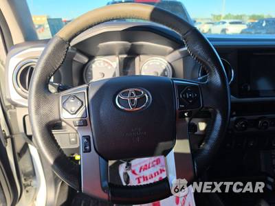 2017 Toyota Tacoma SR5 Extended Cab Long Bed w/Rear Doors - zdjęcie 10 z 22 - miniatura