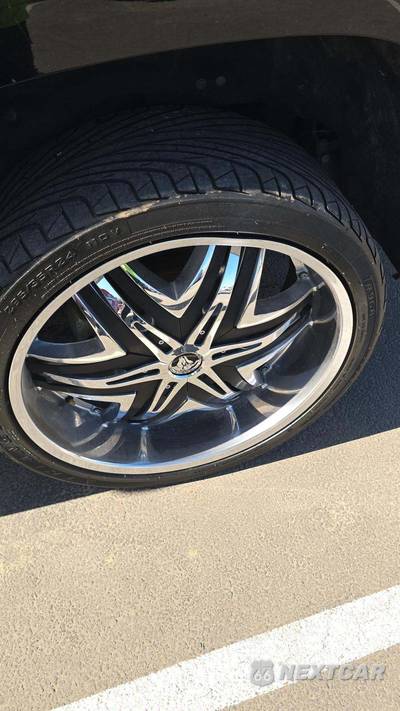 2018 Cadillac Escalade Luxury 1SB - zdjęcie 30 z 37 - miniatura