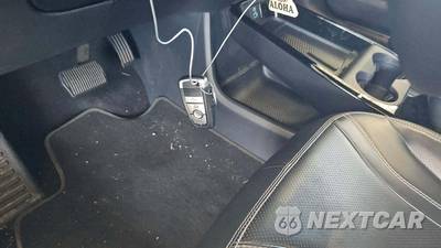 2022 Ford Mustang Mach-E Premium - zdjęcie 19 z 34 - miniatura