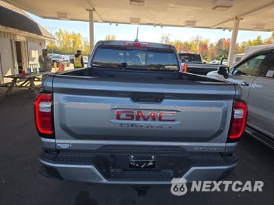 2026 GMC Canyon Denali Crew Cab Short Bed 5SB - zdjęcie 5 z 18 - miniatura