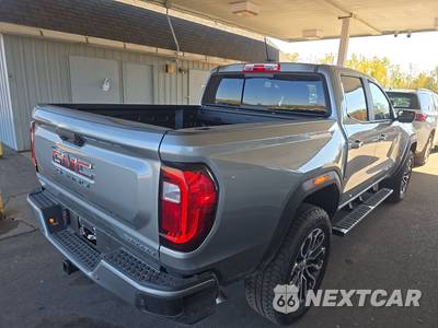 2026 GMC Canyon Denali Crew Cab Short Bed 5SB - zdjęcie 4 z 18 - miniatura