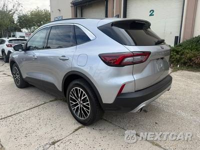 2023 Ford Escape Plug-In Hybrid PHEV - zdjęcie 4 z 27 - miniatura